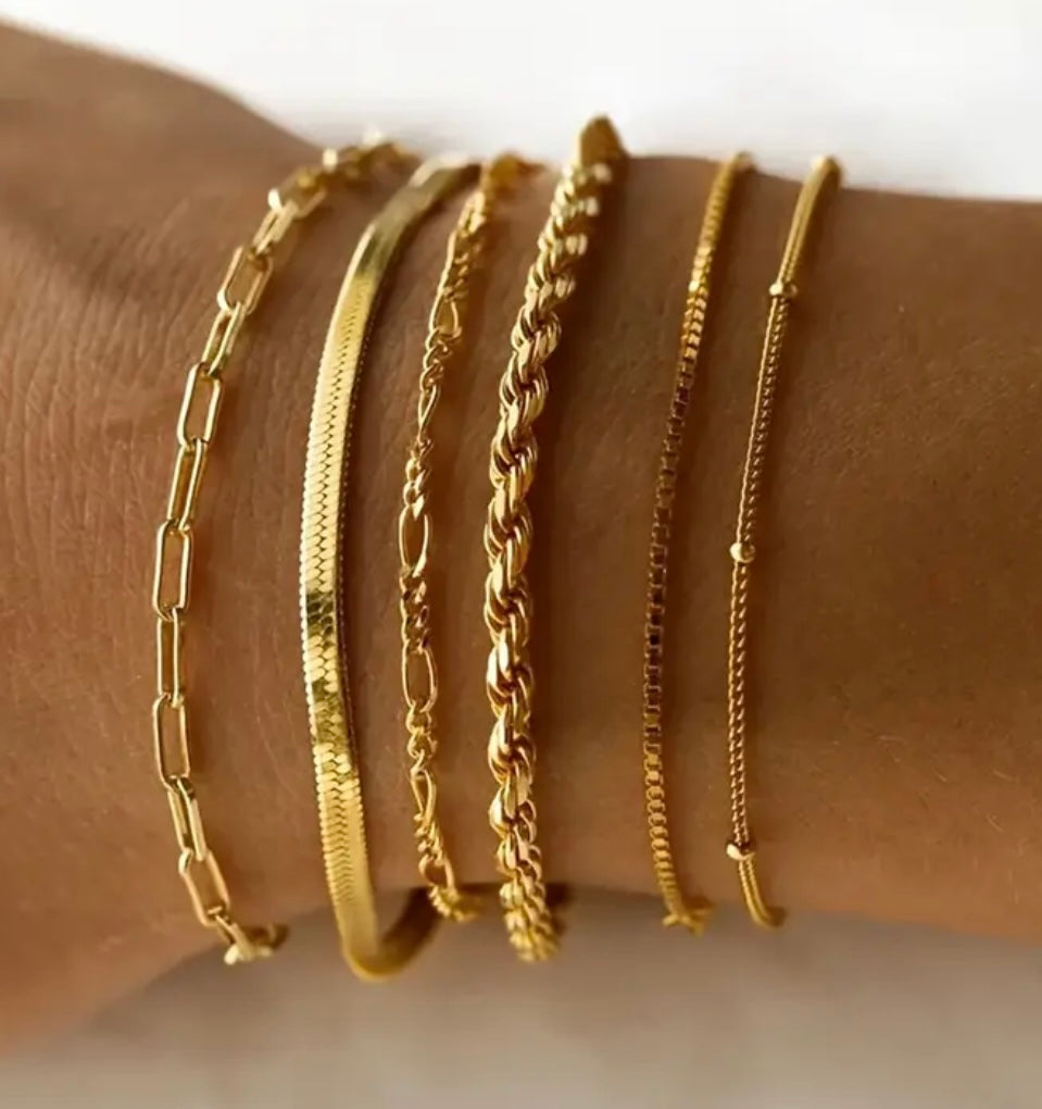 Gold Platted Chain Bracelet Set (6 pieces)