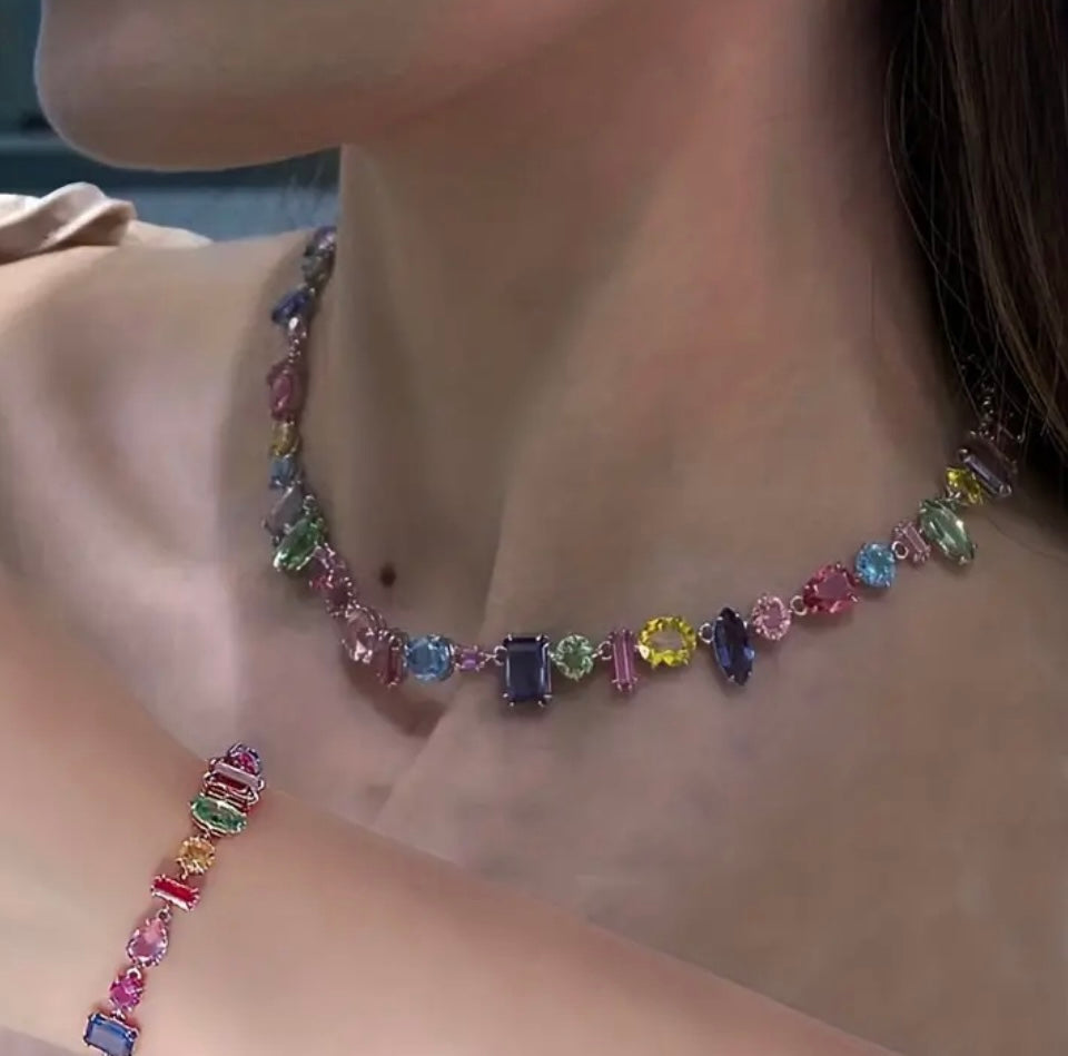 Multi-colored Necklace Set